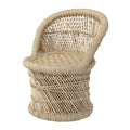 **Technische titel in het Nederlands: "Rieten fauteuil met rond design en comfortabele zitting"**